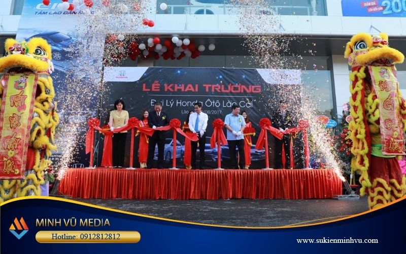 Cho thuê bộ cắt băng khai trương giá tốt